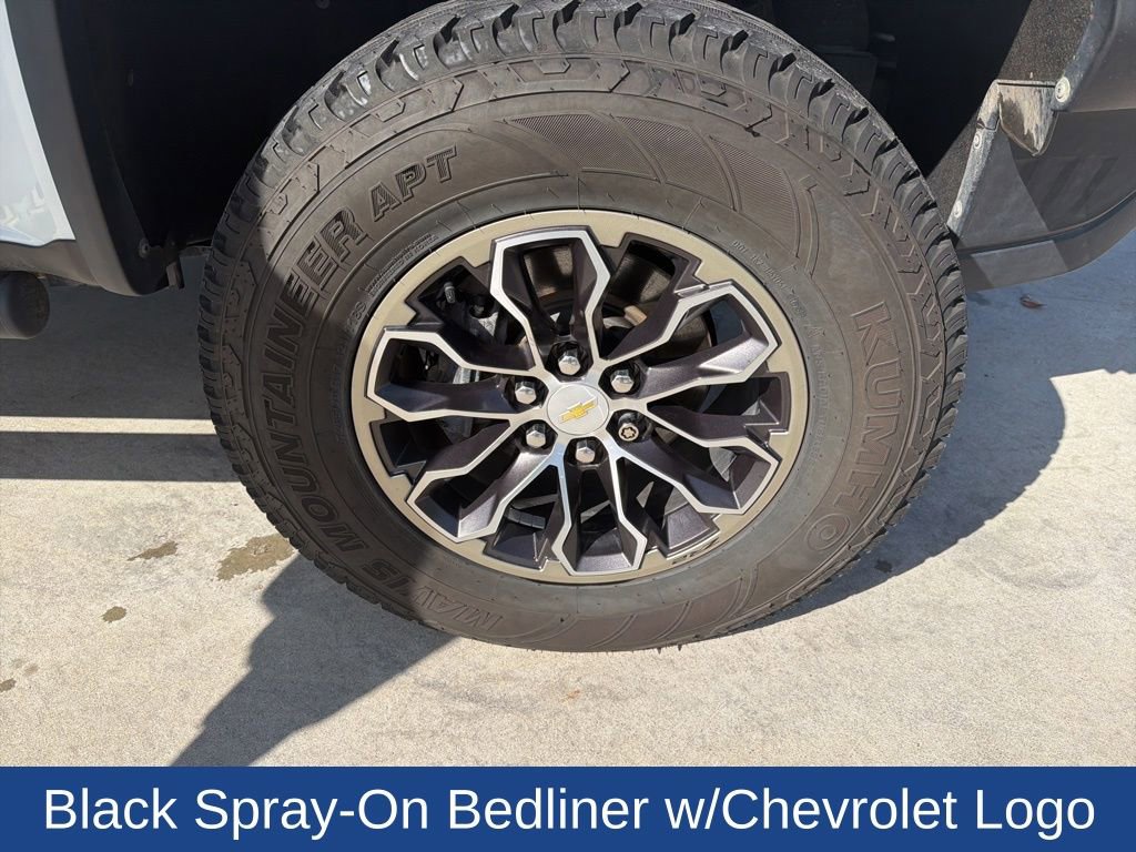 Used 2018 Chevrolet Colorado ZR2 image 10