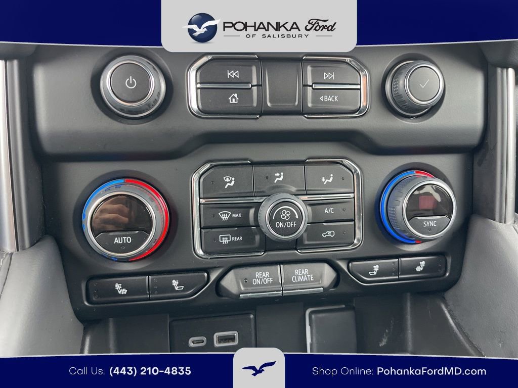 Used 2024 Chevrolet Suburban LT AWD/4WD image 12