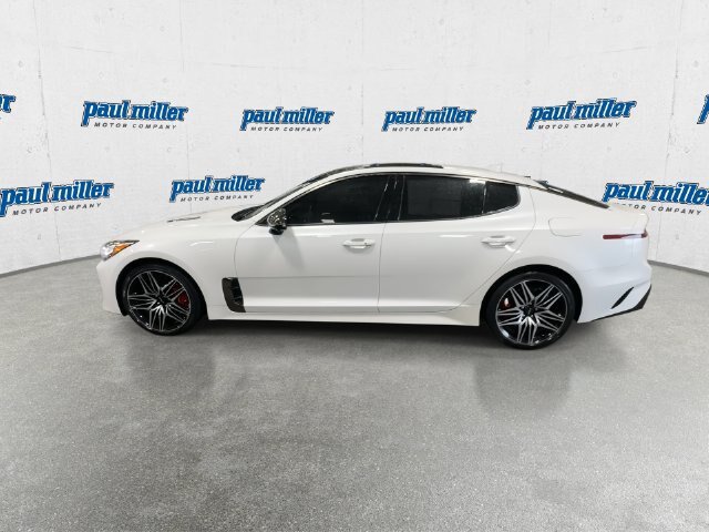 Used 2022 Kia Stinger GT2 w/ Red Interior Color Package RWD image 7