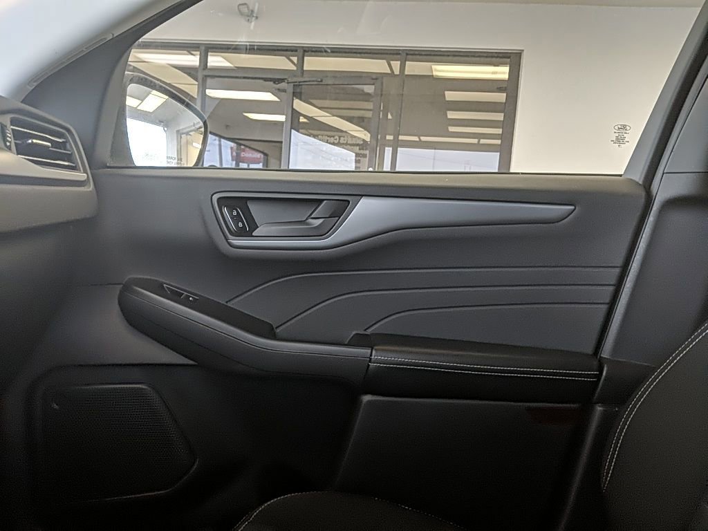 Certified 2023 Ford Escape Active image 23