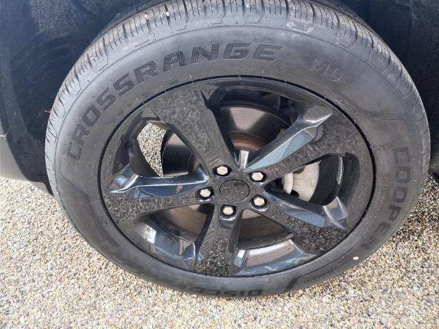 Used 2023 Jeep Grand Cherokee Altitude AWD/4WD image 9