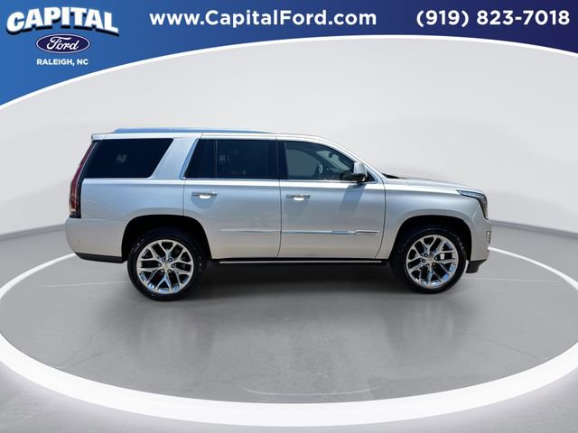 Used 2020 Cadillac Escalade Premium Luxury AWD/4WD image 9