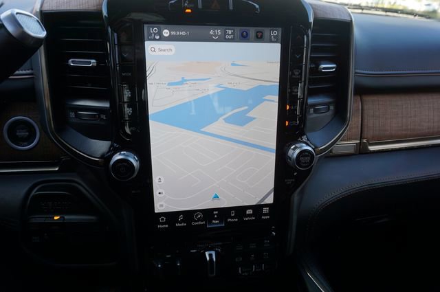 Used 2023 RAM 3500 Limited image 9