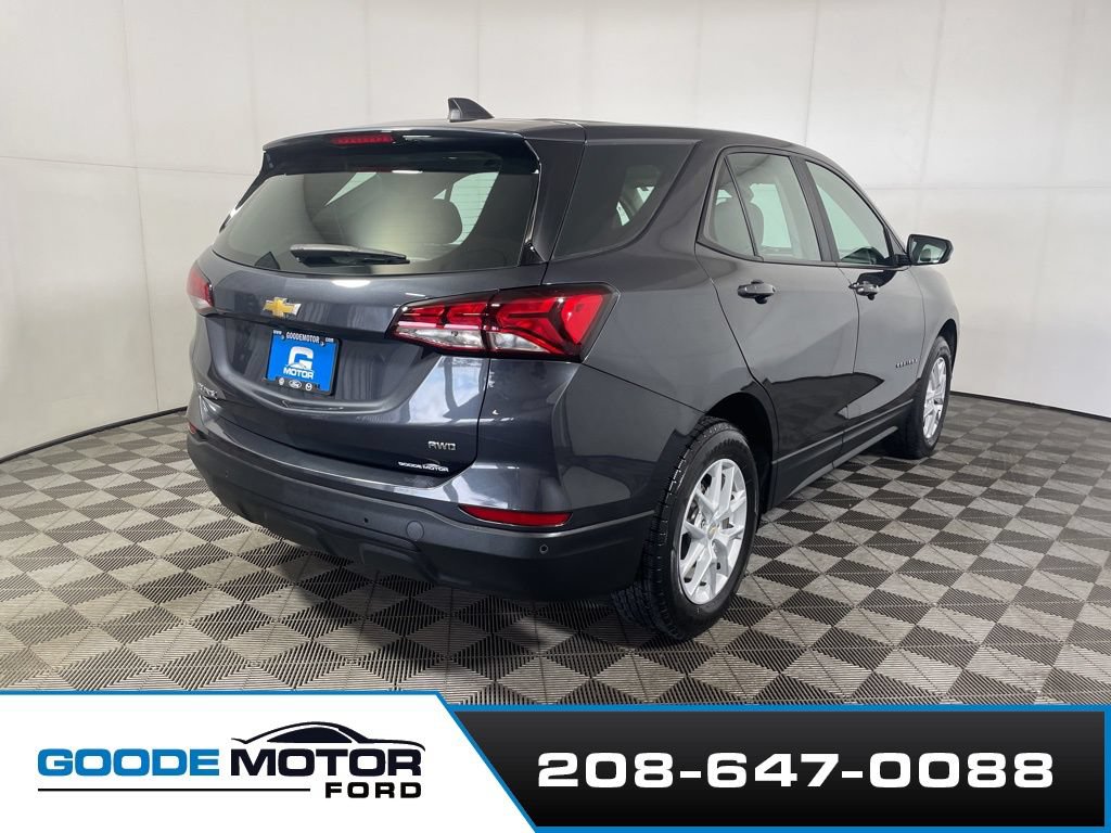 Used 2022 Chevrolet Equinox LS AWD/4WD image 7