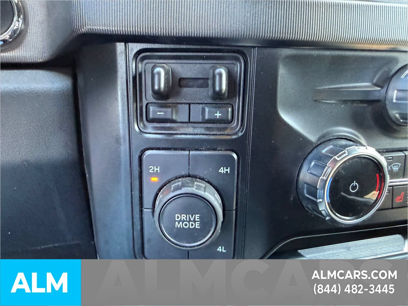 Certified 2025 Ford F450 Platinum w/ FX4 Off-Road Package AWD/4WD image 26