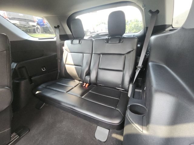 Certified 2023 Ford Explorer XLT w/ Equipment Group 202A AWD/4WD image 17