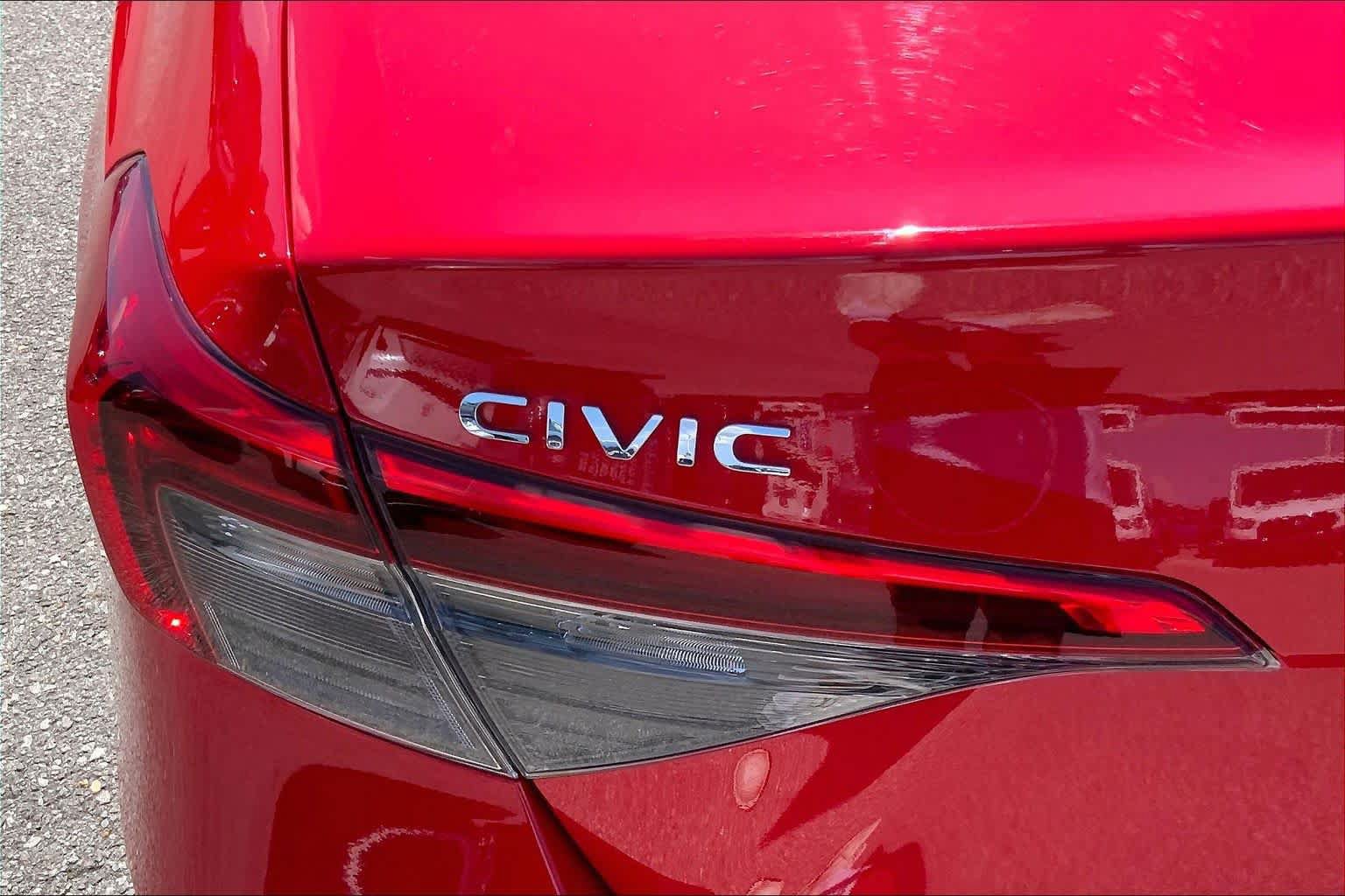 Used 2024 Honda Civic Sport image 31