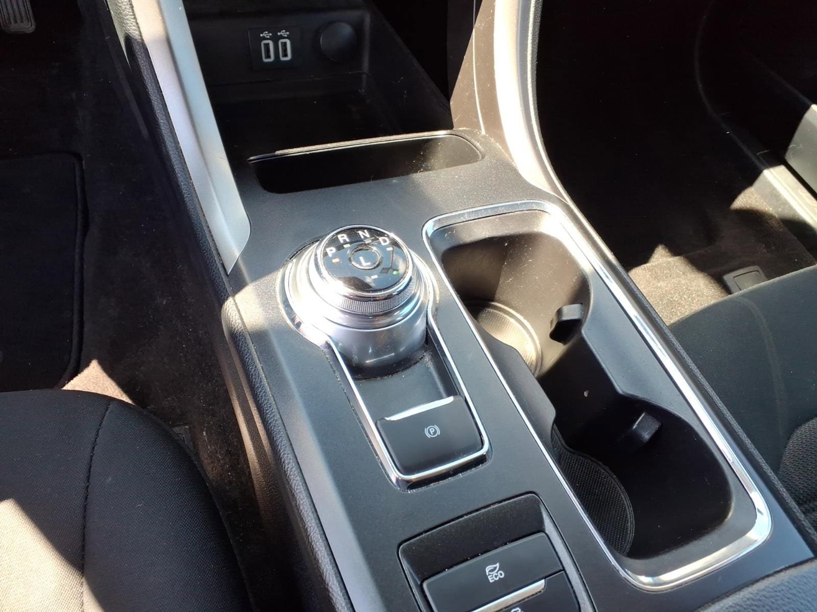 Certified 2020 Ford Fusion SE FWD image 10