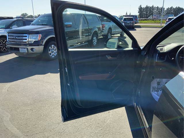 Used 2024 Audi Q5 2.0T Premium w/ Convenience Package image 22