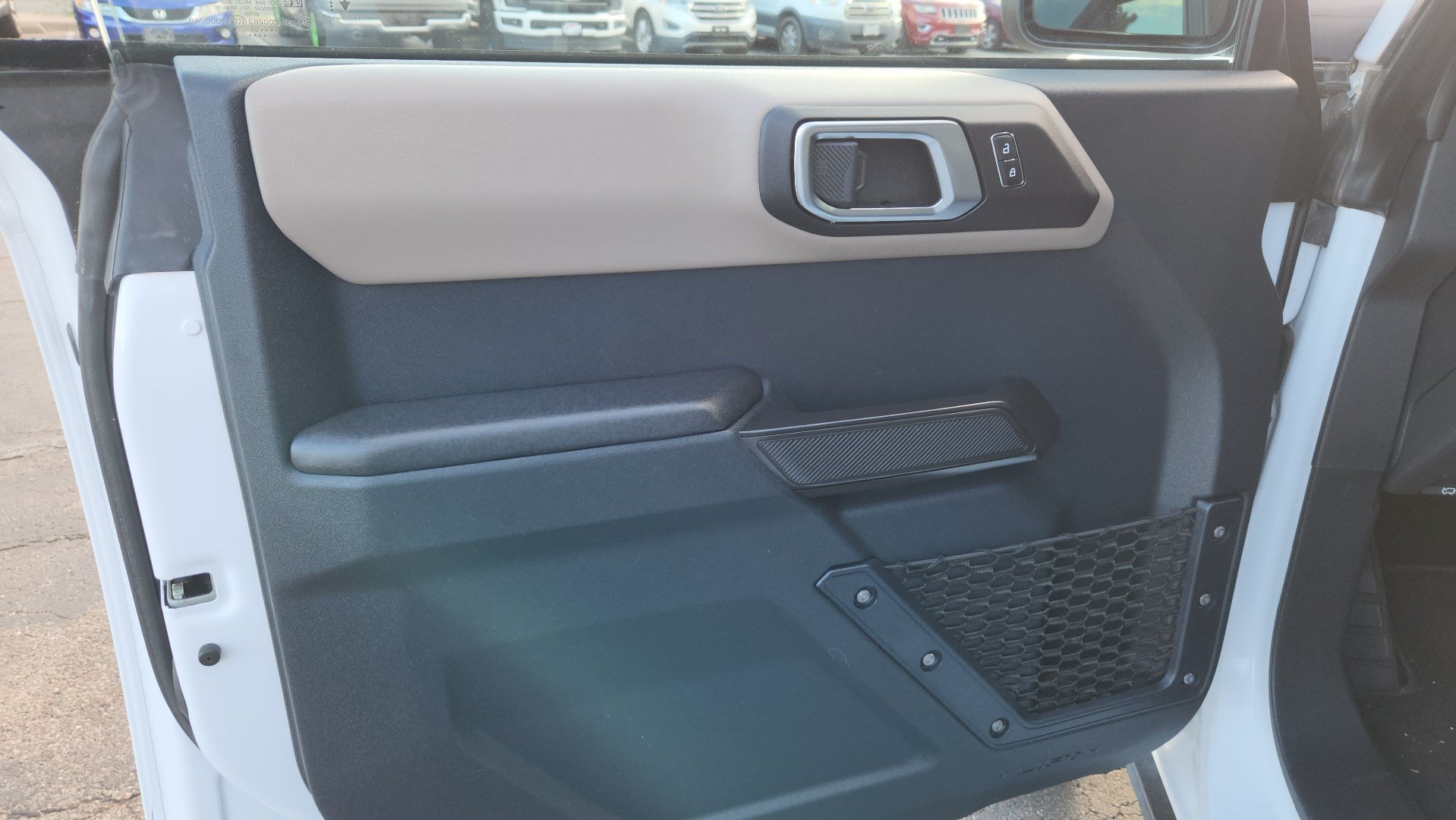 Certified 2024 Ford Bronco Wildtrak AWD/4WD image 18