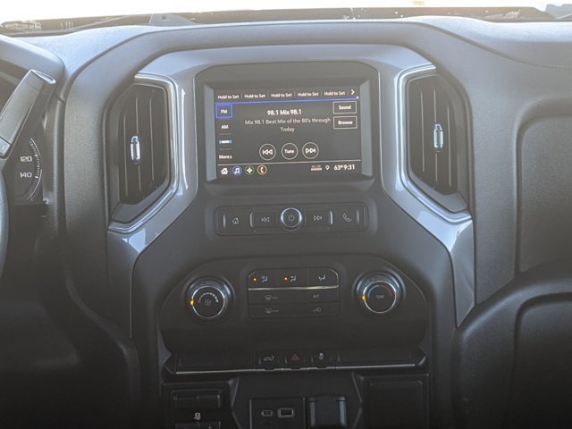 Used 2022 Chevrolet Silverado 2500 Custom w/ Custom Value Package image 19