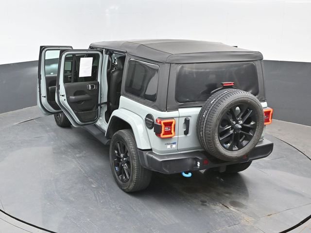 Used 2023 Jeep Wrangler Unlimited Sahara w/ Cold Weather Group AWD/4WD image 23
