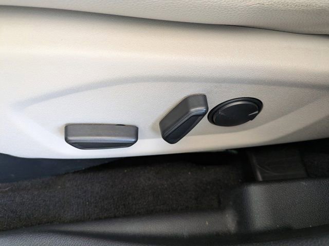 Certified 2019 Ford Explorer Limited w/ Ford Safe & Smart Package image 22