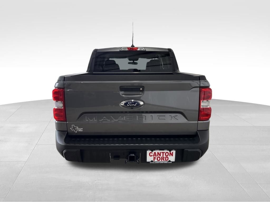 Certified 2022 Ford Maverick XLT w/ XLT Luxury Package image 4