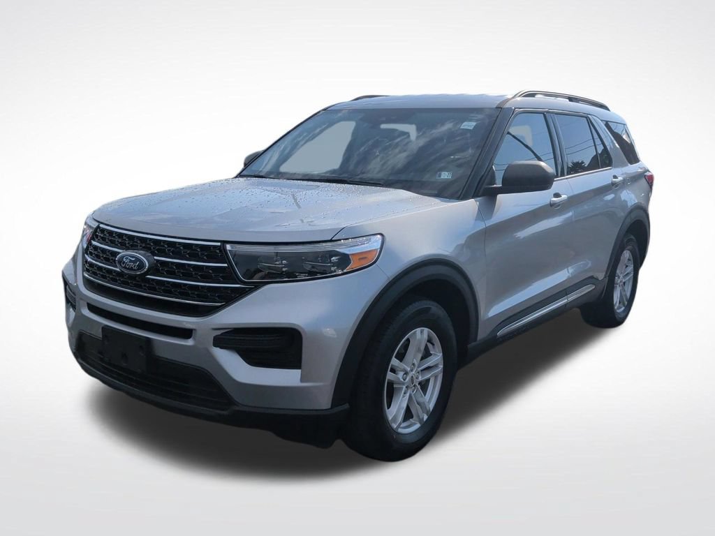 Certified 2020 Ford Explorer XLT w/ Comfort Package AWD/4WD image 3