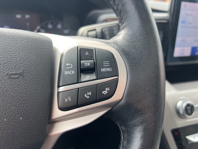 Certified 2021 Ford Explorer XLT w/ Equipment Group 202A image 11