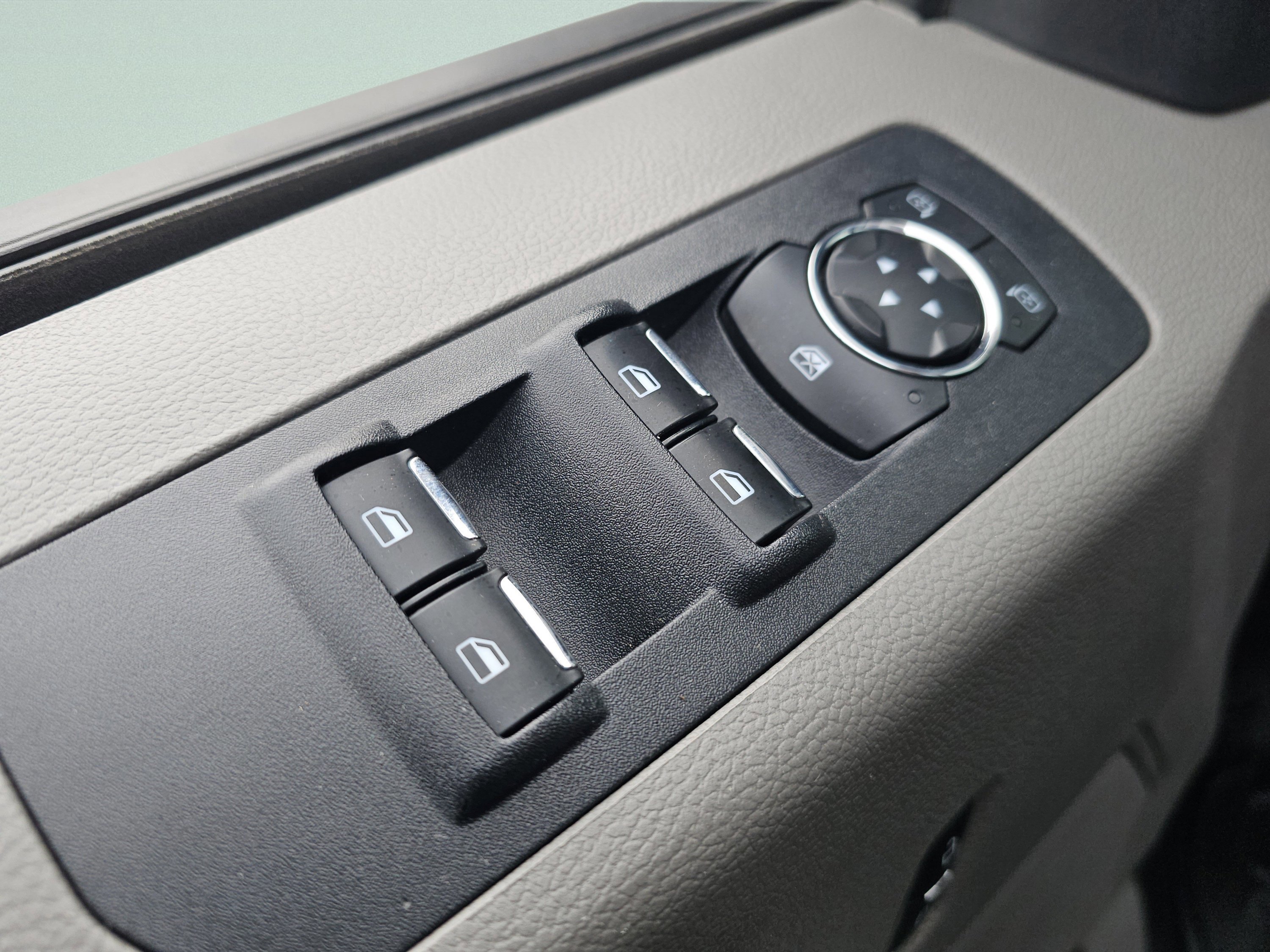 Certified 2019 Ford F150 XLT w/ Trailer Tow Package image 27