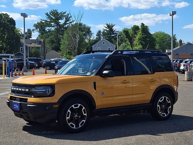 Certified 2023 Ford Bronco Sport Outer Banks w/ Tech Package AWD/4WD image 3