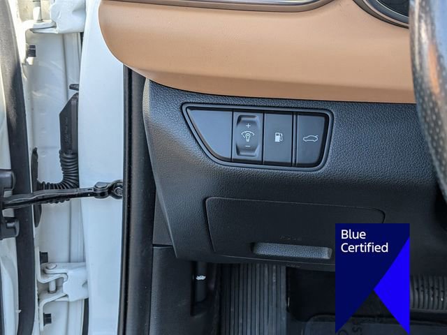 Used 2022 Genesis G70 3.3T image 16