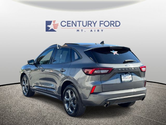 Certified 2024 Ford Escape ST-Line FWD image 4