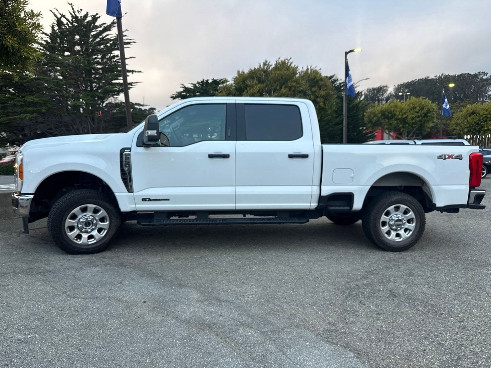 Certified 2023 Ford F250 XLT AWD/4WD image 10