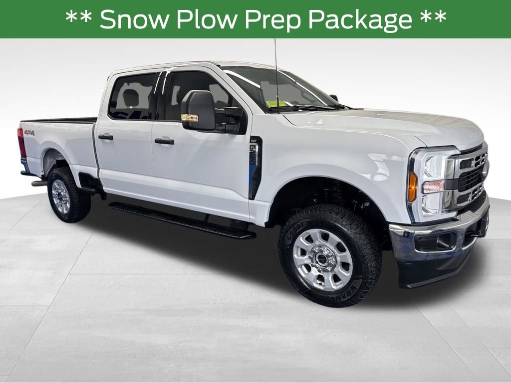 Certified 2024 Ford F250 XLT w/ Snow Plow Prep Package image 6