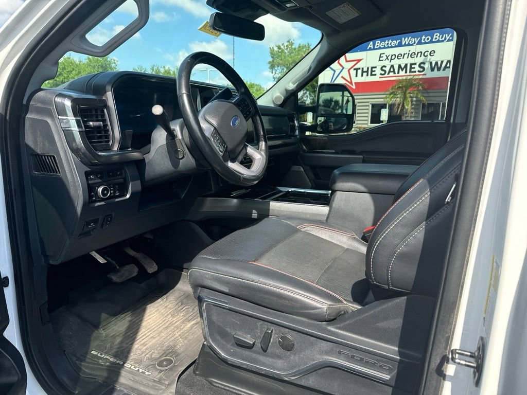 Certified 2023 Ford F250 Lariat w/ FX4 Off-Road Package AWD/4WD image 4