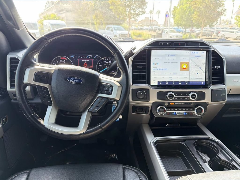 Certified 2022 Ford F250 Lariat w/ Lariat Value Package AWD/4WD image 11