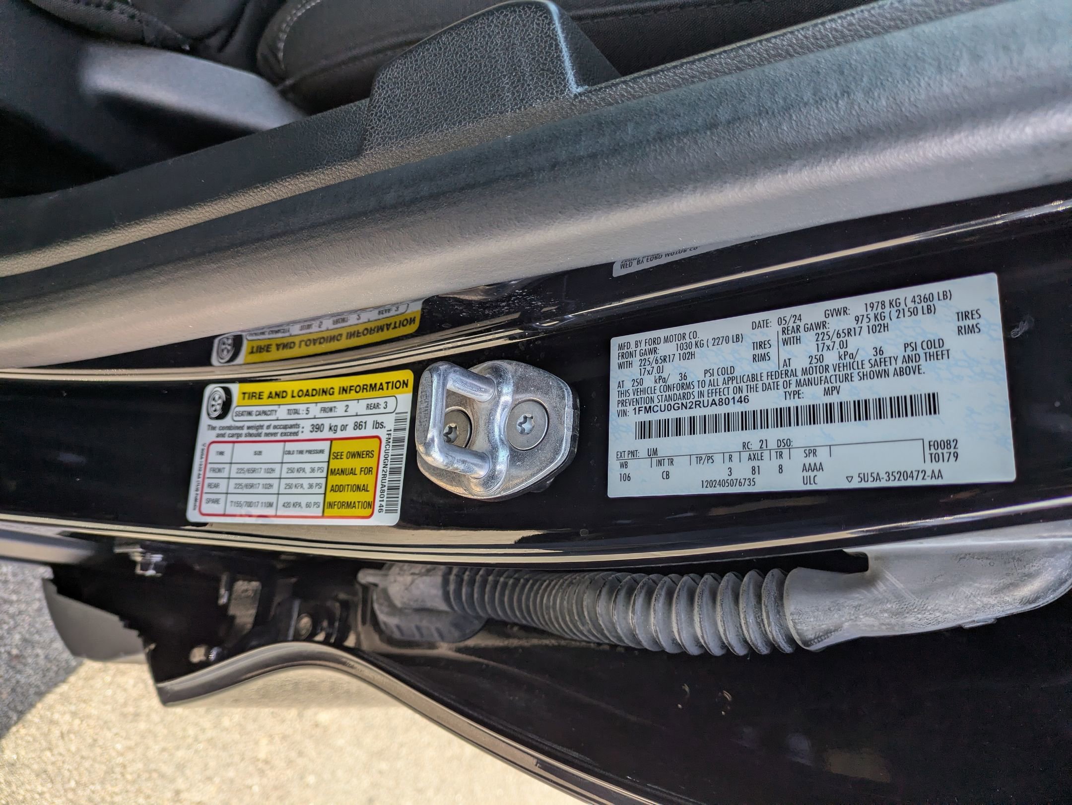 Certified 2024 Ford Escape Active w/ Cold Weather Package image 42