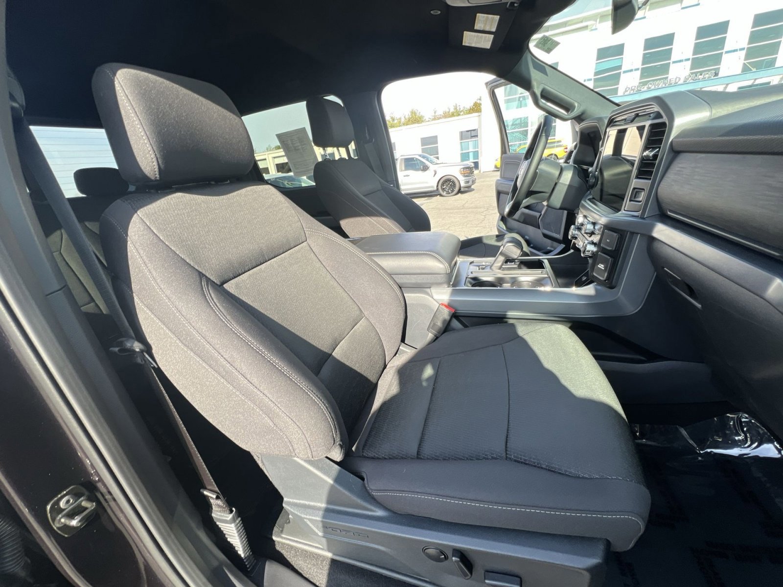 Certified 2025 Ford F150 XLT w/ Equipment Group 302A MID image 26