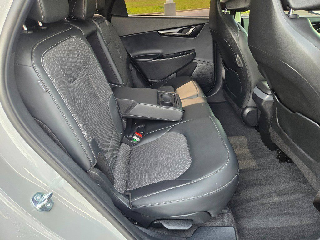 Used 2025 Kia EV6 Light AWD/4WD image 11