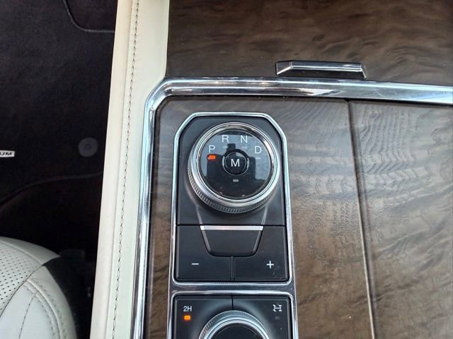 Certified 2020 Ford Expedition Max Platinum image 33