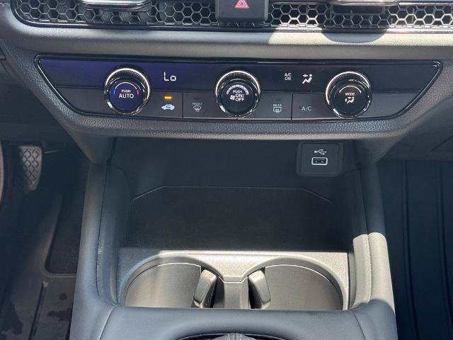 Used 2025 Honda HR-V LX image 18