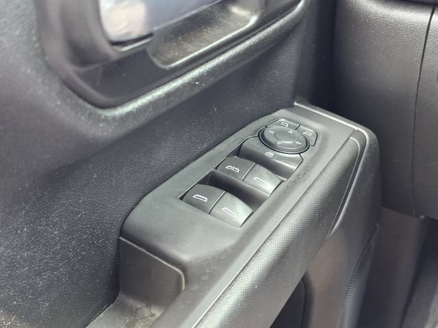 Used 2021 Chevrolet Silverado 1500 Custom RWD image 14