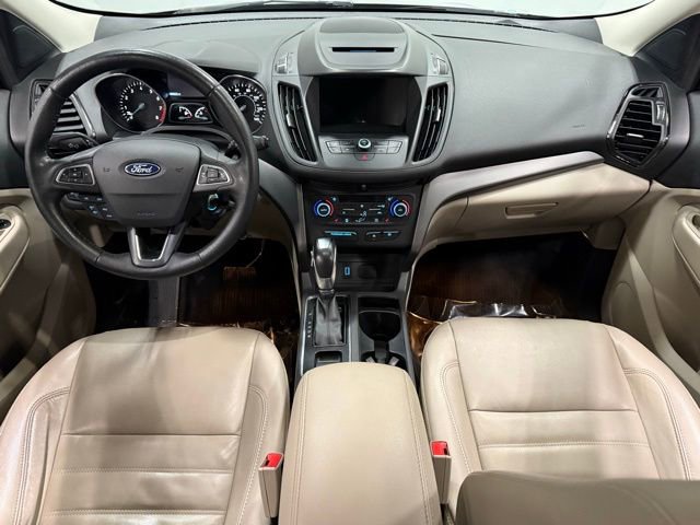 Certified 2018 Ford Escape SEL image 33