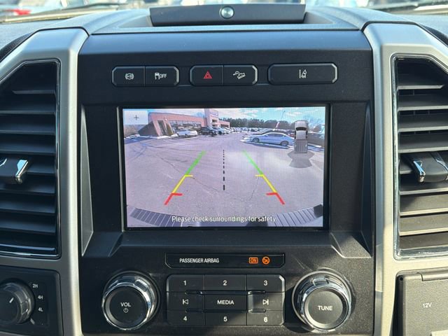 Certified 2020 Ford F350 Lariat w/ Chrome Package image 24