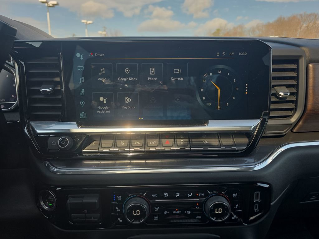 Used 2024 Chevrolet Silverado 2500 High Country w/ Technology Package image 32