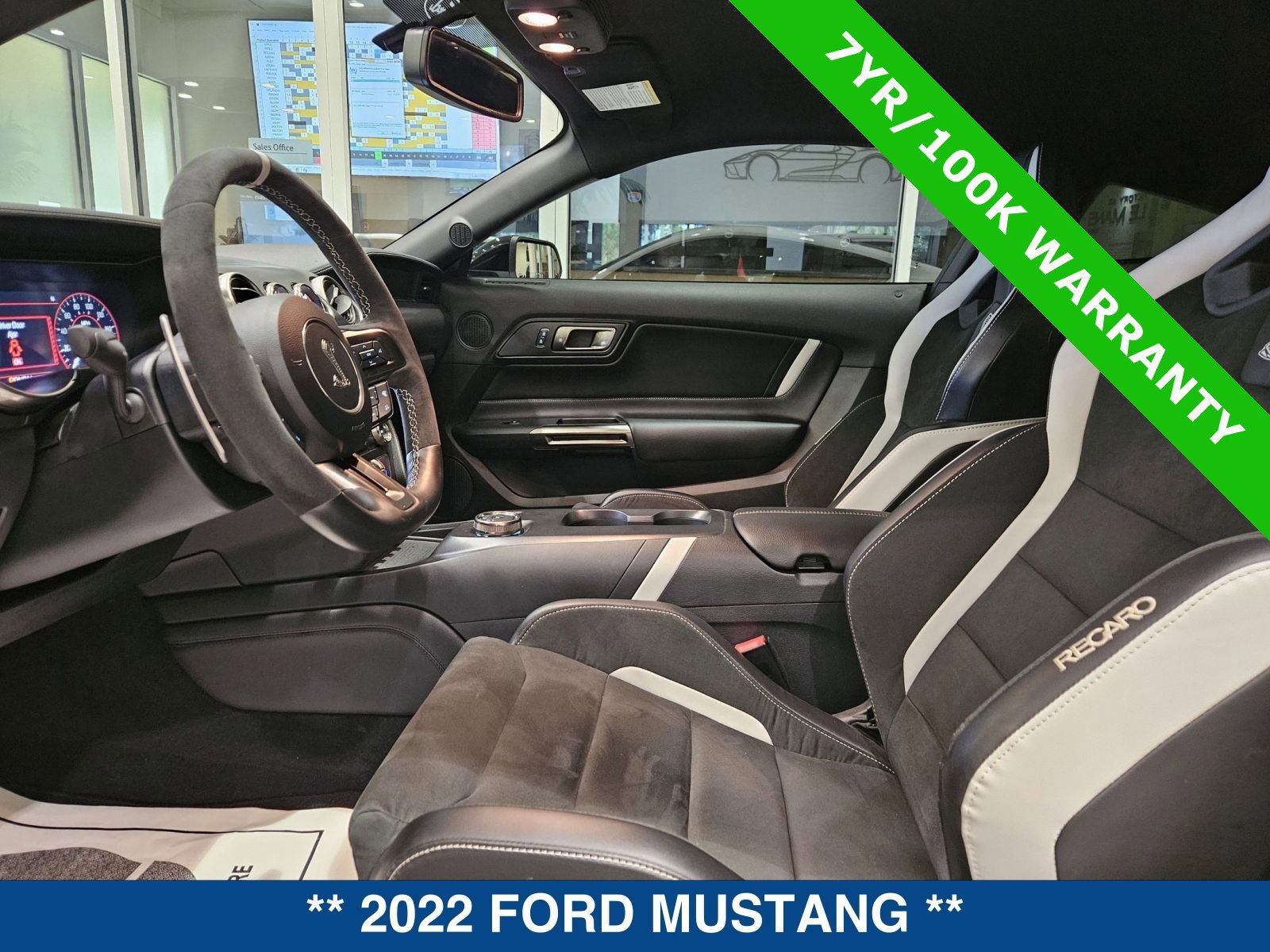 Certified 2022 Ford Mustang Shelby GT500 w/ Technology Package image 28