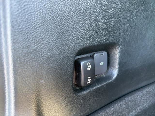 Certified 2022 Ford Edge ST-Line w/ Class II Trailer Tow Package image 23