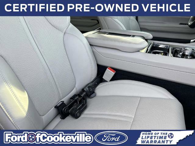 Used 2025 Jeep Wagoneer Series II w/ Convenience Group I AWD/4WD image 24