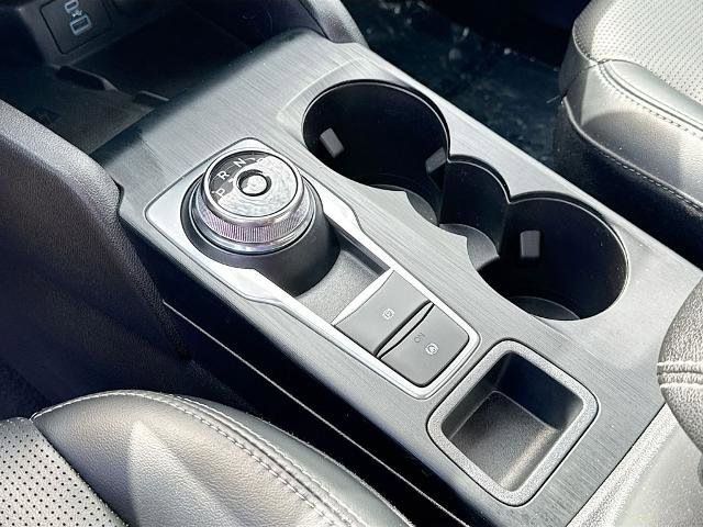 Certified 2023 Ford Escape Platinum AWD/4WD image 15