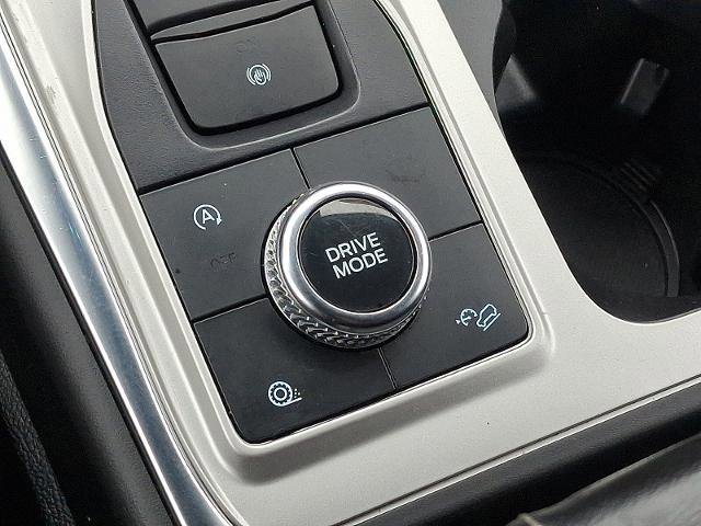 Certified 2023 Ford Explorer XLT w/ Equipment Group 202A image 24