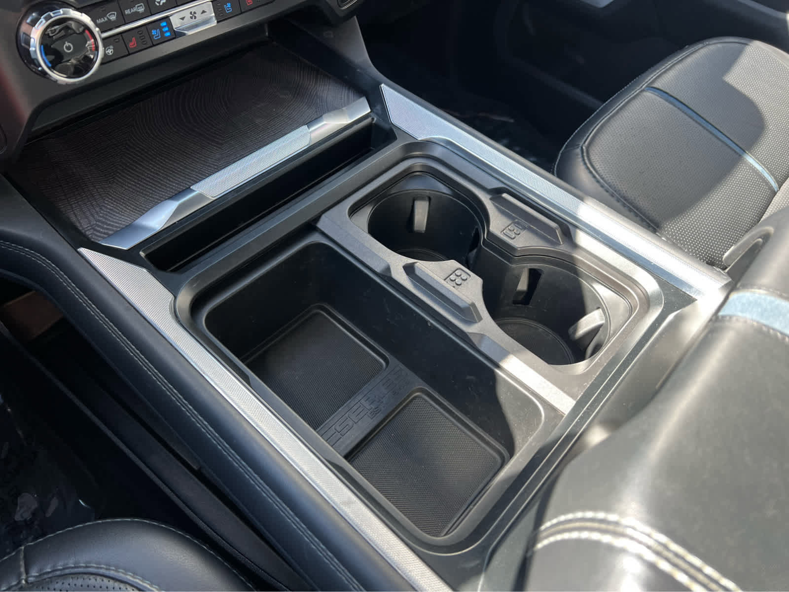 Certified 2025 Ford F350 Platinum image 39