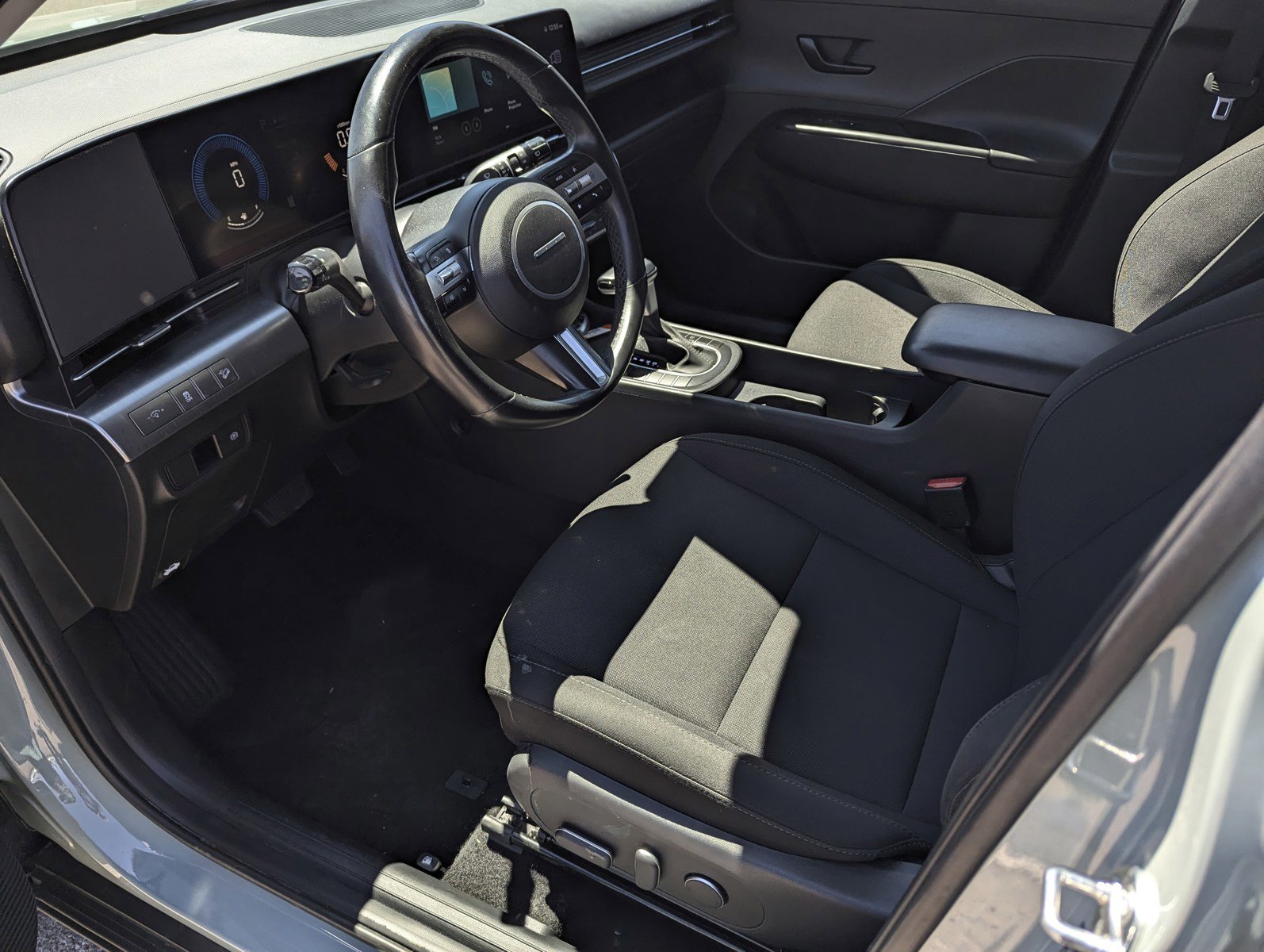 Used 2024 Hyundai Kona SEL FWD image 9