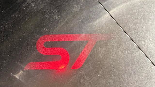 Certified 2025 Ford Explorer ST w/ Sun And Sound Package image 23