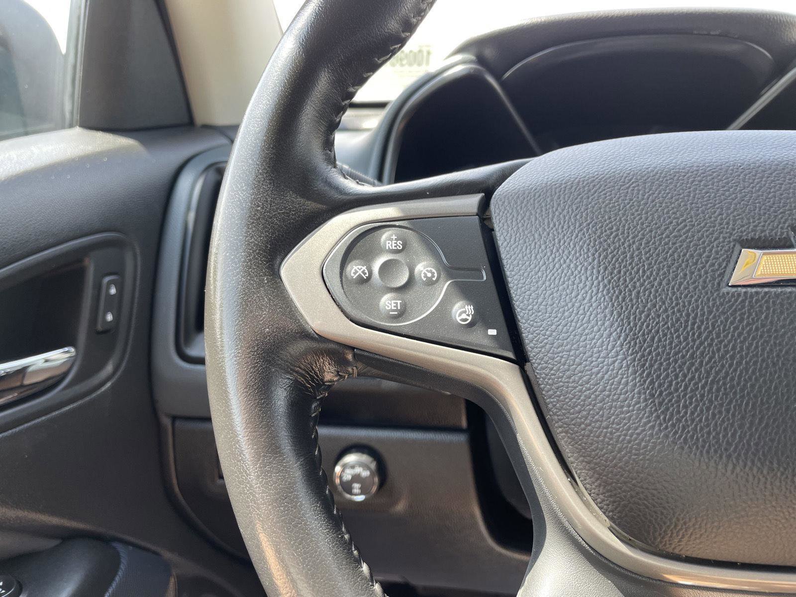 Used 2022 Chevrolet Colorado Z71 AWD/4WD image 13