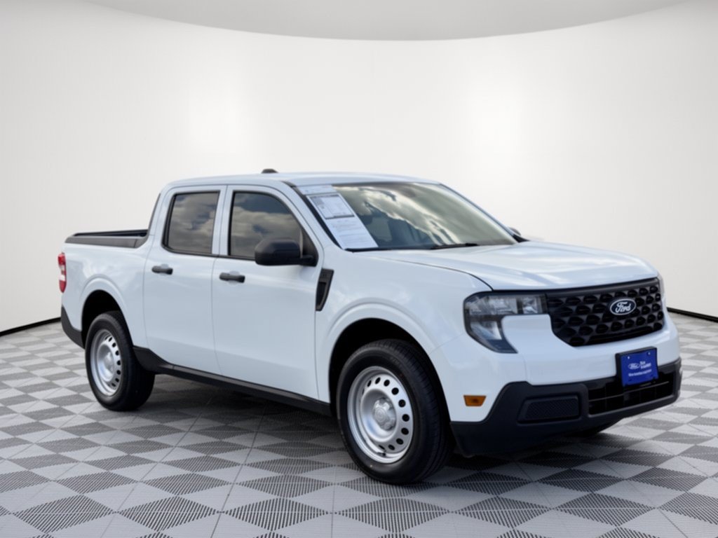 Certified 2025 Ford Maverick XL FWD image 7