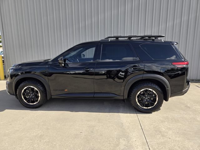 Used 2025 Nissan Pathfinder Rock Creek AWD/4WD image 7