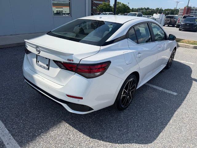 Used 2025 Nissan Sentra SR FWD image 8