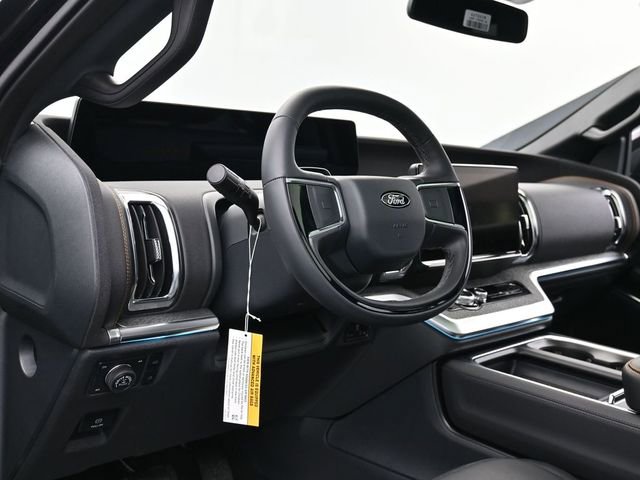 Certified 2025 Ford Expedition Tremor image 14